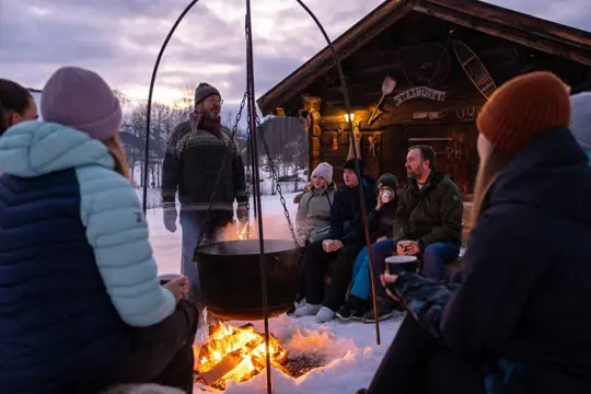 Culinaire winterbelevenis in de kleinste taverne van Noorwegen, Vrådal