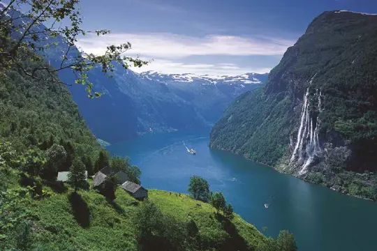 Fjord cruise Geirangerfjord