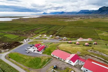 Lysuholl Guesthouse & Cottages - Snaefellsbaer