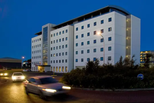 Hotel Cabin - Reykjavik