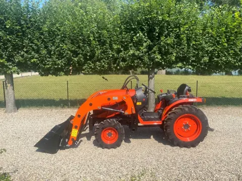 Kubota B2441 Nieuwe Minitractor met Voorlader (bj 2026)
