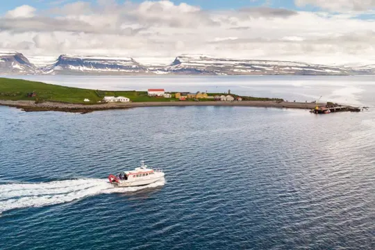 Vigur Island vanuit Isafjördur