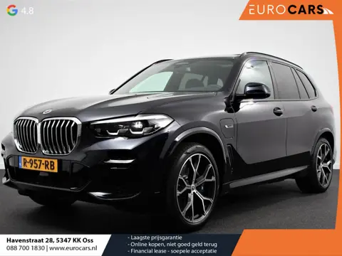 BMW X5 xDrive45e High Executive M-Sport Panorama Dak Head-Up Display Harman Kardon 21 Inch Lichtmeta