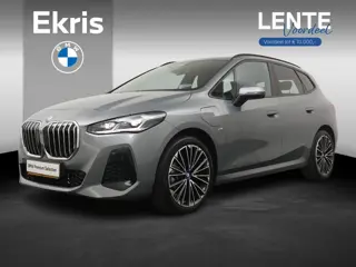 BMW 2-serie Active Tourer 225e xDrive | M-Sportpakket | Panoramadak |  Harman Kardon | Head-Up Displ