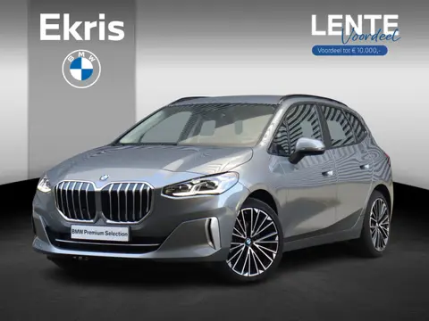 BMW 2-serie Active Tourer 220i | Luxury Line | Premium Pack | Comfort Access | Sportstoelen | Adapti