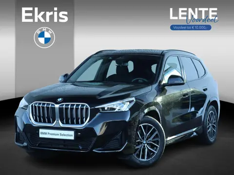 BMW X1 sDrive20i M Sportpakket/ Elektrische Trekhaak/ Sportstoelen/ Sportstoelen/ Getint Glas/ Achte
