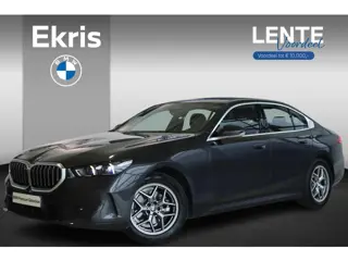BMW 5 Serie Sedan 520i Driving Assistant | Achteruitrijcamera | Parkeersensoren | Lentevoordeel