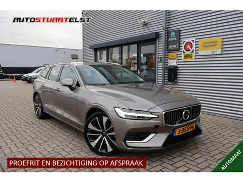 Volvo V60 2.0 T8 Recharge Business Pro 1e Eigenaar | NL-Auto | Dealer Onderh | BTW | 390PK | AWD | E