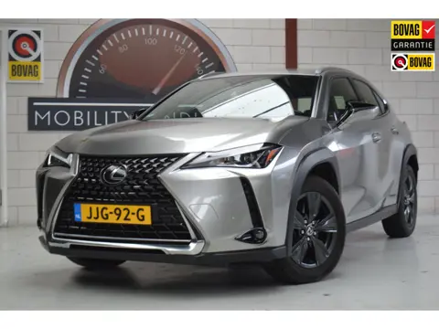 Lexus UX 200 Pref. Line, BENZINE, GEEN DEUKJE OF KRASJE!