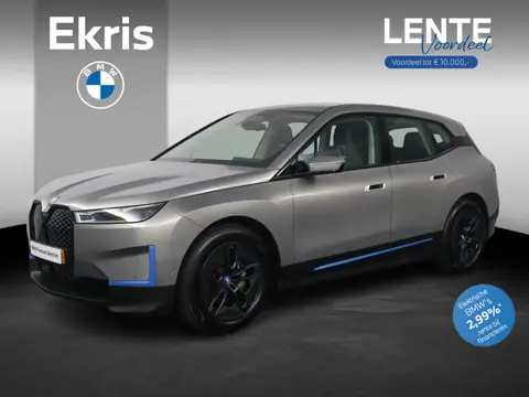 BMW iX xDrive40 Business Edition Plus 77 kWh | Driving Assistant Professional| voorstoelen verwarmd 