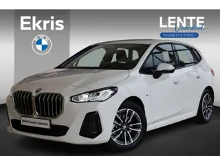 BMW 2 Serie Active Tourer 220i | M Sportpakket | Sportstoelen | Achteruitrijcamera | Lentevoordeel