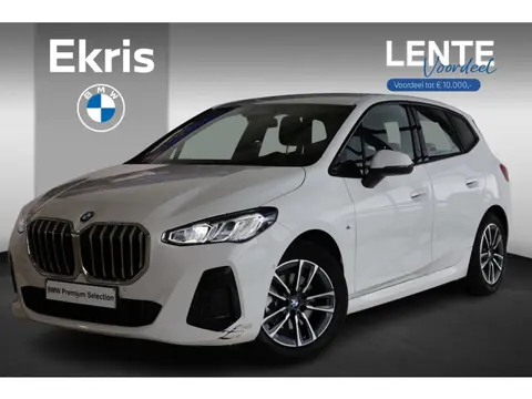 BMW 2 Serie Active Tourer 220i | M Sportpakket | Parkeersensoren | Achteruitrij Camera | Lentevoorde