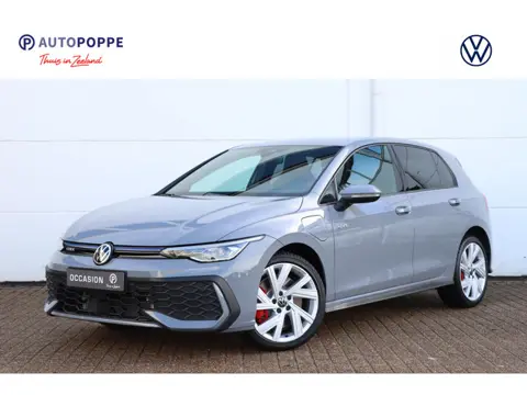 Volkswagen Golf GTE 1.5 eHybrid 272pk DSG6 | SOH 100% | Stuurverwarming | Camera | Carplay | HUD