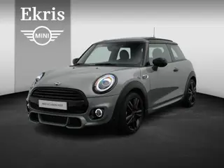 MINI 3-deurs Cooper Dalston Edition + John Cooper Works Uitvoering + Serious Business + Panoramadak 