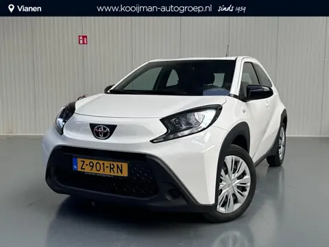 Toyota Aygo X 1.0 VVT-i MT Play
