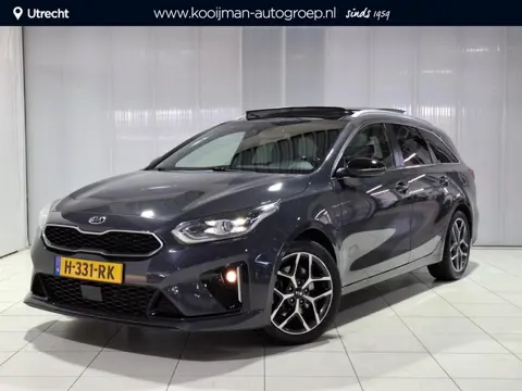 Kia Ceed Sportswagon 1.4 T-GDi GT-Line  Trekhaak, Stoel en Stuur verwarming, Schuif kantel dak.