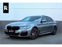 BMW 5 Serie 545e xDrive Individual Soft Close / M-zetels / Leder dashboard /