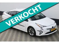 Toyota Prius 1.8 Executive Navi HUD JBL Camera BTW !!