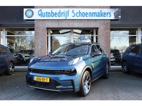 Lynk & Co 01 1.5 261PK! 360-CAMERA STOELVERW. PANO/SCHUIF MEMORY INFINITY DAB NAVI CARPLAY ELEK.ACHT