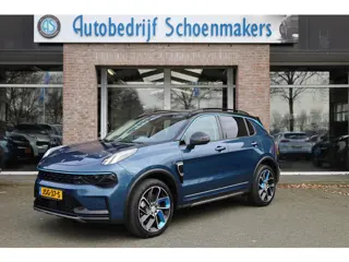 Lynk & Co 01 1.5 261PK! CAMERA STOELVERW. PANO/SCHUIF MEMORY INFINITY DAB NAVI CARPLAY ELEK.ACHTERKL