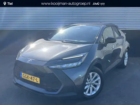 Toyota C-HR 1.8 Hybrid 140 Active NL-auto, 1e eign. Dodehoek detectie, keyless start, navigatie Appl