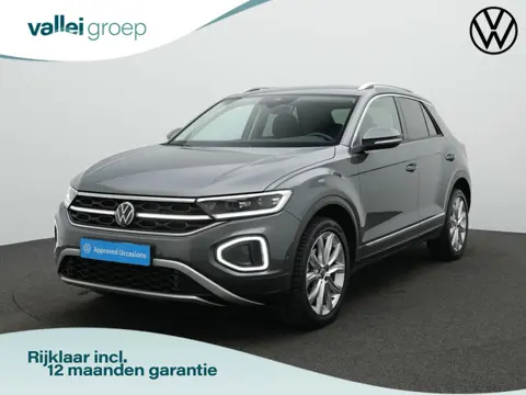 Volkswagen T-Roc 1.5 TSI 150 pk DSG Style | Trekhaak | IQ Light | Achteruitrijcamera | Adaptive Crui