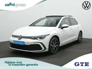 Volkswagen Golf 1.4 eHybrid 245 pk GTE | Panoramadak | Trekhaak | Leder | Adaptief onderstel | Geheu