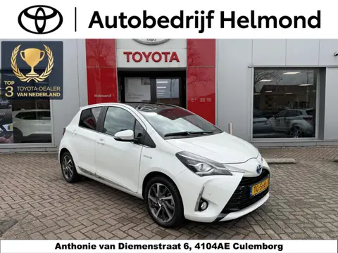 Toyota Yaris 1.5 Hybrid Premium | Panoramadak | parkeersensoren | Dealer onderhouden