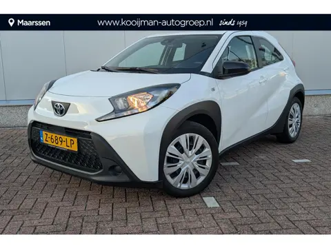 Toyota Aygo X 1.0 VVT-i MT Play |Apple CarPlay/Android Auto|Camera achter|Groot scherm
