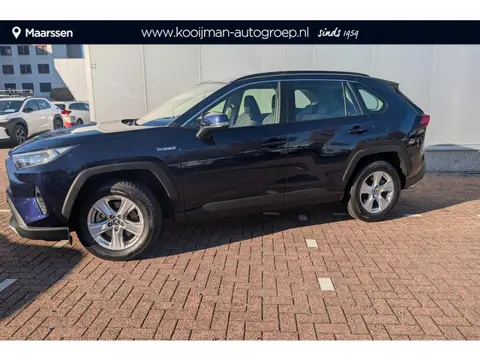 Toyota RAV4 2.5 Hybrid AWD Active |El. achterklep|Apple Carplay/Android auto|LMV|1650 kg Trekgewicht