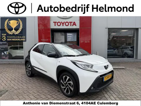 Toyota Aygo X 1.0 VVT-i S-CVT Pulse Automaat | All-wheather banden | Unieke KM-stand | 1e eigenaar |