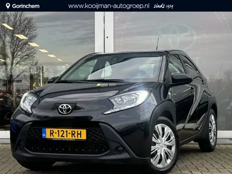 Toyota Aygo X 1.0 VVT-i MT Play Apple Carplay/Android Auto | Camera | Cruise Control | Toyota garant