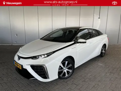 Toyota Mirai FCV Executive | Vollederen bekleding | Stoelverwarming v + a | Stuurwielverwarming | 55