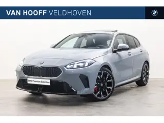 BMW 1 Serie 120 High Executive M Sport Automaat / Panoramadak / Sportstoelen / Adaptieve LED / Comfo