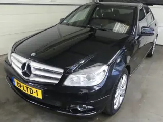 Mercedes-Benz C-klasse 180 CGI BlueEFF Busin Avantg - Trekhaak - Cruise Control
