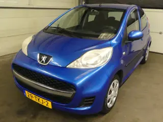 Peugeot 107 1.0-12V XS - Airco - 5deurs - Trekhaak - Mooie auto!