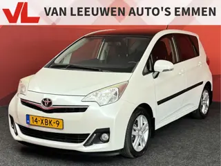 Toyota Verso-S 1.3 VVT-i Dynamic | Navigatie | Climate Control | Panorama | APK 18-01-2027 |