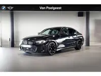 BMW 3 Serie Sedan M340i xDrive | Glazen Schuif-/kanteldak | Stoelverwarming | Harman Kardon |