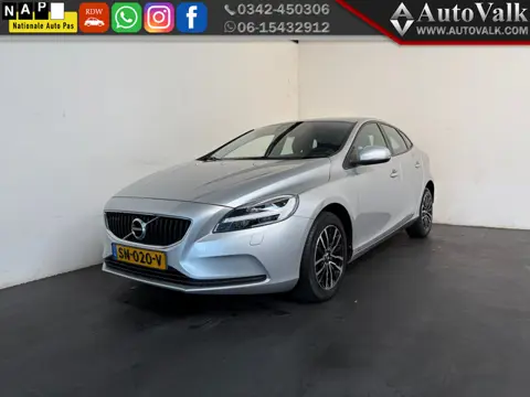 Volvo V40 2.0 T2 Nordic+. Clima! (bj 2018)