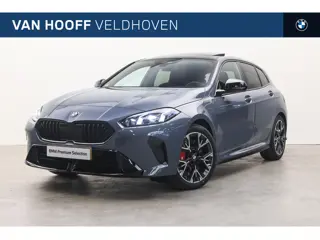 BMW 1 Serie 120 M Sport Automaat / Panoramadak / Sportstoelen / M Adaptief onderstel / Comfort Acces
