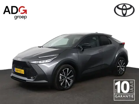 Toyota C-HR 1.8 Hybrid 140 Dynamic | Bij aanschaf van deze auto 1e jaar gratis onderhoud ! |