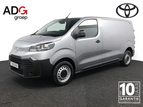 Toyota PROACE Worker 2.0 D-4D L1 Challenger Toyota PROACE Worker 2.0 D-4D Challenger | 10 jaar fabri