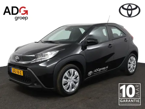 Toyota Aygo X 1.0 VVT-i MT Play | DEMOVOORDEEL | Adaptieve Cruise Control | Achteruitrijcamera | 10 