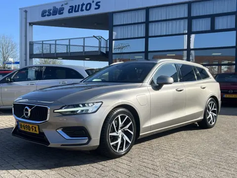 Volvo V60 2.0 T6 Recharge AWD Momentum Pro Trekhaak Panoramadak Head Up Display Navigatie Camera Par
