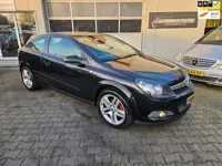 Opel Astra GTC 1.8 Executive AIRCO..NAVI