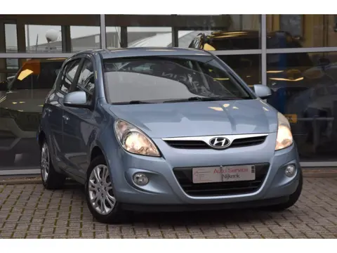 Hyundai I20 1.2i i-Motion Airco Elek. Ramen Trekhaak Apk 1ste Eigenaar Nette Auto