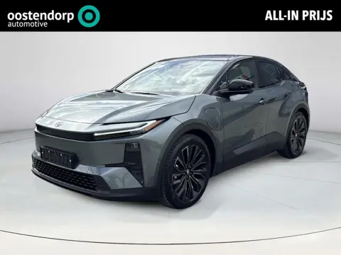 Toyota C-HR+ Executive AWD 77 kWh **MINERAL METALIC/ NIEUWE AUTO/ DIRECT LEVERBAAR**