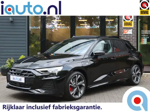 Audi A3 Sportback 45 TFSI e 272pk S edition Competition Pano/MatrixLED/Navi+/Keyless/Camera/Head-up/
