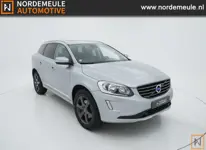 VOLVO XC60 2.0 D4 FWD SUMMUM, Leder, Navi, AUT, Cruise