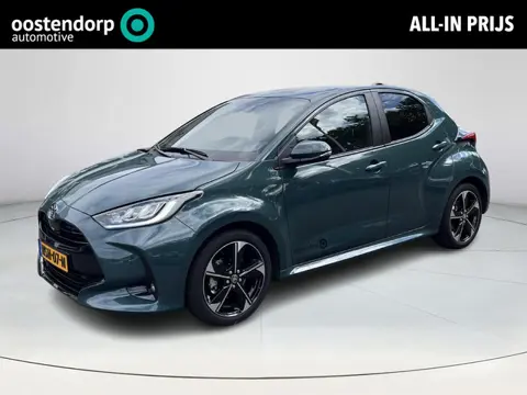 Toyota Yaris 1.5 Hybrid 130 Executive | Forest Green | Demonstratie auto |